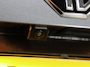MG EHS 1.5 TGDI Luxury 258PK Automaat | AppleCarplay/AndroidAuto | Trekhaak | Schuif-/Kanteldak | Elektrische Bestuurdersstoel | Rondomzicht Camera | Elektrische Klep | Navigatie | LED | 18"LMV | Isofix | Privacy Glass |