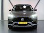 MG EHS 1.5 TGDI Luxury 258PK Automaat | AppleCarplay/AndroidAuto | Trekhaak | Schuif-/Kanteldak | Elektrische Bestuurdersstoel | Rondomzicht Camera | Elektrische Klep | Navigatie | LED | 18"LMV | Isofix | Privacy Glass |