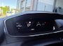 Peugeot 208 GT 1.2 Hybrid 145pk e-DCS6 | DODEHOEKBEW. | ADAPTIVE CRUISE | 360° CAMERA | KEYLESS ENTRY | ISOFIX | LEDER/STOF | 3D i-COCKPIT® | NAVI | DRAADLOOS APPLE CARPLAY / ANDROID AUTO |