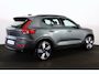 Volvo EX40 Single Motor Extended Range Ultra Europa 82 kWh Panorama/schuifdak - IntelliSafe Assist & Surround - 360º Camera - Harman/Kardon audio - Verwarmde voorstoelen, stuur & achterbank - Parkeersensoren voor & achter - Elektr. bedienb. voorstoelen met geheugen links - Draadloze tel. lader - Warmtepomp - 20' LMV