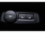 Volvo EX40 Single Motor Extended Range Ultra Europa 82 kWh Panorama/schuifdak - IntelliSafe Assist & Surround - 360º Camera - Harman/Kardon audio - Verwarmde voorstoelen, stuur & achterbank - Parkeersensoren voor & achter - Elektr. bedienb. voorstoelen met geheugen links - Draadloze tel. lader - Warmtepomp - 20' LMV
