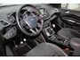 Ford Kuga 1.5-150pk EcoBoost ST-Line. Nette goed onderhouden wagen voor nog jaren rijplezier ! Trekgewicht 2.000kg ! Autm. airco dual, cruise control, stoel-, stuur- en voorraamverw., LM wielen, r/cd, navigatie, telefoonvoorb., pdc v+a etc.