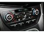 Ford Kuga 1.5-150pk EcoBoost ST-Line. Nette goed onderhouden wagen voor nog jaren rijplezier ! Trekgewicht 2.000kg ! Autm. airco dual, cruise control, stoel-, stuur- en voorraamverw., LM wielen, r/cd, navigatie, telefoonvoorb., pdc v+a etc.