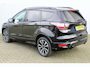 Ford Kuga 1.5-150pk EcoBoost ST-Line. Nette goed onderhouden wagen voor nog jaren rijplezier ! Trekgewicht 2.000kg ! Autm. airco dual, cruise control, stoel-, stuur- en voorraamverw., LM wielen, r/cd, navigatie, telefoonvoorb., pdc v+a etc.