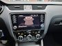 Skoda Octavia Combi 1.0 TSI Greentech Clever Edition. Dealer onderhouden. O.a. stoelverwarming, carplay, pdc, navi, trekhaak!
