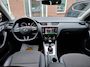 Skoda Octavia Combi 1.0 TSI Greentech Clever Edition. Dealer onderhouden. O.a. stoelverwarming, carplay, pdc, navi, trekhaak!
