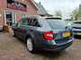 Skoda Octavia Combi 1.0 TSI Greentech Clever Edition. Dealer onderhouden. O.a. stoelverwarming, carplay, pdc, navi, trekhaak!