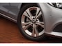 Mercedes-Benz C-klasse 180 Business / ElekTrekhaak / Navi / Stoelverwarm. / PDC / Bluetooth / Half-leder / 17"LMV / = 84.000KM !!