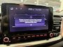 Kia Stonic 1.0 T-GDi MHEV GT-Line Stoel en stuur verwarming, Apple Carplay/Android Auto, Navigatie, Camera.