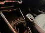 Kia Stonic 1.0 T-GDi MHEV GT-Line Stoel en stuur verwarming, Apple Carplay/Android Auto, Navigatie, Camera.