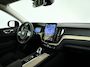 Volvo XC60 T6 Plug-in hybrid AWD Ultra Dark | Panoramadak | 360° camera | Harman Kardon | Luchtvering | Head-up display | Stoel- en stuurverwarming | Trekhaak