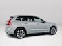 Volvo XC60 T6 Plug-in hybrid AWD Ultra Dark | Panoramadak | 360° camera | Harman Kardon | Luchtvering | Head-up display | Stoel- en stuurverwarming | Trekhaak