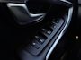 Volvo V40 Cross Country 1.5 T3 Polar+ Luxury | achteruitrijcamera | stoelverwarming | panoramadak | automaat | 17 inch velgen |