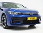 Volkswagen Passat Variant 1.5 eHybrid R-Line Black | 5 Jaar Garantie | Leder | Stoelventilatie | Trekhaak | Massage | 360 | HUD | Keyless