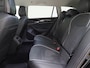 Volkswagen Passat Variant 1.5 eHybrid Business | Leder/Alcantara | Massage | Trekhaak | HUD | Camera | Memory | Sfeerlicht | Carplay