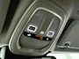 Volvo XC40 B3 Essential | Parkeercamera | Stoel- en stuurverwarming | Trekhaak