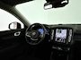 Volvo XC40 B3 Essential | Parkeercamera | Stoel- en stuurverwarming | Trekhaak