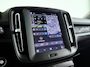 Volvo XC40 B3 Essential | Parkeercamera | Stoel- en stuurverwarming | Trekhaak