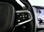 Volvo XC40 B3 Essential | Parkeercamera | Stoel- en stuurverwarming | Trekhaak