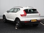 Volvo XC40 2.0 B4 Plus Dark 197 pk | Trekhaak | Harman Kardon audio | Stoel + Stuurverwarming | achteruitrijcamera | Stoel + Stuurverwarming | Elektrische Stoelen met Memory | Origineel nederlands |