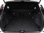 Volvo XC40 2.0 B4 Plus Dark 197 pk | Trekhaak | Harman Kardon audio | Stoel + Stuurverwarming | achteruitrijcamera | Stoel + Stuurverwarming | Elektrische Stoelen met Memory | Origineel nederlands |