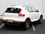 Volvo XC40 2.0 B4 Plus Dark 197 pk | Trekhaak | Harman Kardon audio | Stoel + Stuurverwarming | achteruitrijcamera | Stoel + Stuurverwarming | Elektrische Stoelen met Memory | Origineel nederlands |