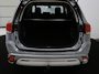 Mitsubishi Outlander 2.4 PHEV Pure | SOH 71% | Camera | Stoelverwarming | Trekhaak |