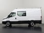 IVECO Daily 35S18 3.0L Automaat Dubbele Cabine L2H2 | 6-Persoons | Imperiaal | Trekhaak | Multimedia | Camera | 3500Kg Trekhaak | Imperiaal