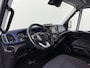 IVECO Daily 35S18 3.0L Automaat Dubbele Cabine L2H2 | 6-Persoons | Imperiaal | Trekhaak | Multimedia | Camera | 3500Kg Trekhaak | Imperiaal