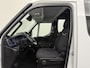 IVECO Daily 35S18 3.0L Automaat Dubbele Cabine L2H2 | 6-Persoons | Imperiaal | Trekhaak | Multimedia | Camera | 3500Kg Trekhaak | Imperiaal