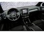 Volvo EX40 Single Motor Extended Range Ultra 82 kWh | Black Edition | Europa | Schuif-/Kanteldak | Harman Kardon Audio | Adaptieve Cruise Control | Stuur-/Stoelverwarming V+A | Warmtepomp | Getint Glas |