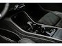 Volvo EX40 Single Motor Extended Range Ultra 82 kWh | Black Edition | Europa | Schuif-/Kanteldak | Harman Kardon Audio | Adaptieve Cruise Control | Stuur-/Stoelverwarming V+A | Warmtepomp | Getint Glas |