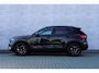 Volvo EX40 Single Motor Extended Range Ultra 82 kWh | Black Edition | Europa | Schuif-/Kanteldak | Harman Kardon Audio | Adaptieve Cruise Control | Stuur-/Stoelverwarming V+A | Warmtepomp | Getint Glas |