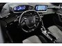 Peugeot e-2008 EV GT Pack 50 kWh Stoelverwarming Keyless Camera Dodehoek