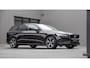 Volvo V60 2.0 B4 Core MY2026|Leder|Stoelverwarming|Allseason