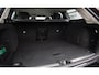 Volvo V60 2.0 B4 Core MY2026|Leder|Stoelverwarming|Allseason