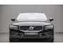Volvo V60 2.0 B4 Core MY2026|Leder|Stoelverwarming|Allseason
