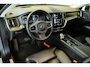 Volvo XC60 Recharge T6 AWD Inscription | Panoramadak | Adaptive Cruise Control | Harman Kardon Premium Audio | 360° Parkeercamera | Gelamineerde zijruiten | Electrische bedienbare voorstoelen | BLIS | 20'' Lichtmetalen velgen | Parkeersensoren voor + achter