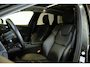 Volvo XC60 Recharge T6 AWD Inscription | Panoramadak | Adaptive Cruise Control | Harman Kardon Premium Audio | 360° Parkeercamera | Gelamineerde zijruiten | Electrische bedienbare voorstoelen | BLIS | 20'' Lichtmetalen velgen | Parkeersensoren voor + achter