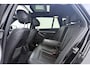 BMW 3-Serie Touring 318i High Executive M-Sport | Uitklap Trekhaak | Panoramadak | CarPlay | Harman/Kardon | Stoelverwarming |