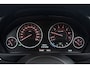BMW 3-Serie Touring 318i High Executive M-Sport | Uitklap Trekhaak | Panoramadak | CarPlay | Harman/Kardon | Stoelverwarming |