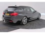 BMW 3-Serie Touring 318i High Executive M-Sport | Uitklap Trekhaak | Panoramadak | CarPlay | Harman/Kardon | Stoelverwarming |