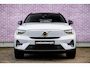 Volvo EX40 Single Motor Extended Range Plus Europa 82 kWh | Trekhaak | Harman/Kardon | Power Seats | BLIS | Adaptive Cruise Control | Stoelverwarming voor & achter | Stuurverwarming | Warmtepomp | Getint Glas |