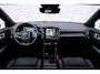 Volvo EX40 Single Motor Extended Range Plus Europa 82 kWh | Trekhaak | Harman/Kardon | Power Seats | BLIS | Adaptive Cruise Control | Stoelverwarming voor & achter | Stuurverwarming | Warmtepomp | Getint Glas |