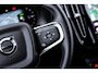 Volvo EX40 Single Motor Extended Range Plus Europa 82 kWh | Trekhaak | Harman/Kardon | Power Seats | BLIS | Adaptive Cruise Control | Stoelverwarming voor & achter | Stuurverwarming | Warmtepomp | Getint Glas |