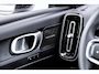 Volvo EX40 Single Motor Extended Range Plus Europa 82 kWh | Trekhaak | Harman/Kardon | Power Seats | BLIS | Adaptive Cruise Control | Stoelverwarming voor & achter | Stuurverwarming | Warmtepomp | Getint Glas |