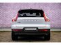 Volvo EX40 Single Motor Extended Range Plus Europa 82 kWh | Trekhaak | Harman/Kardon | Power Seats | BLIS | Adaptive Cruise Control | Stoelverwarming voor & achter | Stuurverwarming | Warmtepomp | Getint Glas |