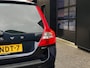 Volvo V70 2.0T Momentum Navi Leder Cruise Trekh.