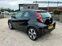 Toyota Aygo X Hybrid 115 Apple Carplay-Winterpakket-Camera-Clima-Led Nieuw Voertuig!