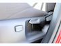 Toyota C-HR / C-HR+ 1.8 Hybrid 140 First Edition Limited Bi-Tone, Stoel- en stuurverwarming